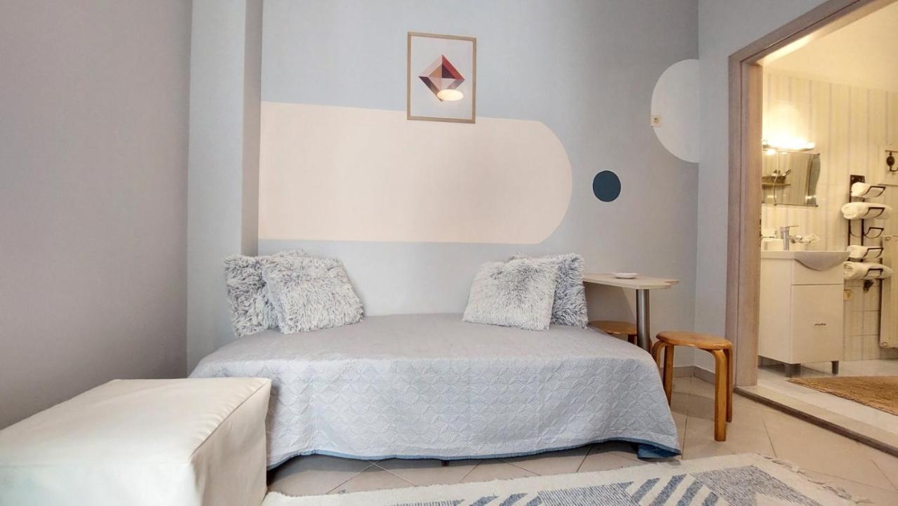 Cozy Minimal Apartment Piraeus Buitenkant foto